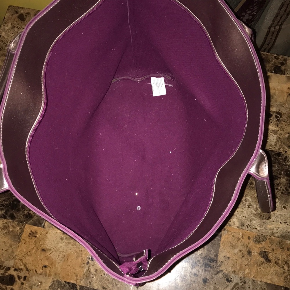 Purse - Picture 2 of 3